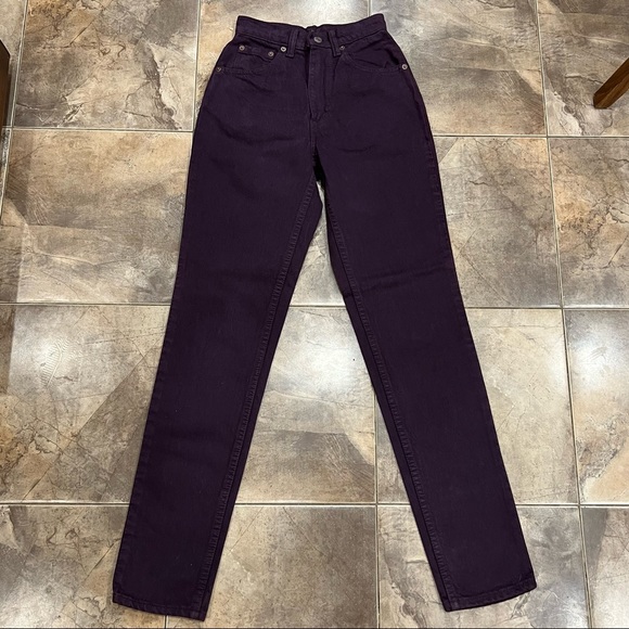 Vintage Deadstock High Rise Levi’s Jeans in Eggplant 24 - Picture 3 of 9